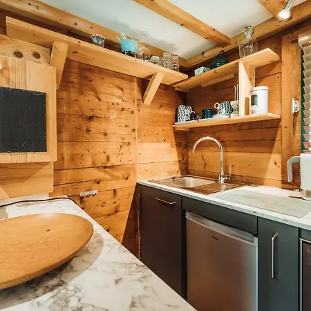 Baribal Private Chalet